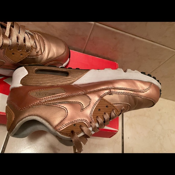 AirMax - Picture 7 of 8